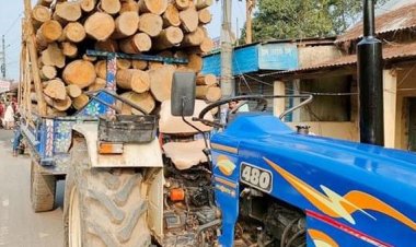 দিনাজপুরে সড়কে প্রাণ গেল ছোট ভাইয়ের, হাসপাতালে বড় ভাই