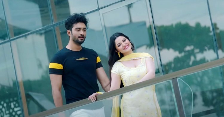 দূরে কোথাও হারিয়ে যেতে চান পরীমণি ও রোশান!