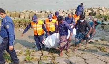 জোয়ারে ভেসে এলো নিখোঁজ জেলের মরদেহ