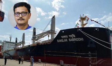 টার্গেট করেই বাংলাদেশি জাহাজে হামলা: নৌপ্রতিমন্ত্রী