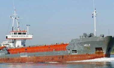 এবার বিস্ফোরণের পর ইউক্রেন উপকূলে জাহাজ ডুবি