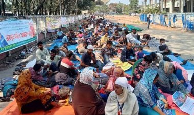 নবম দিনে গড়াল রেলওয়ে গেটকিপারদের অনশন