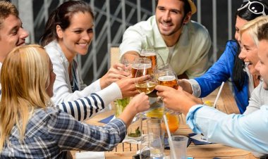 সামান্য মদ পানেও দারুণ ক্ষতি মস্তিষ্কের, জানাল গবেষণা