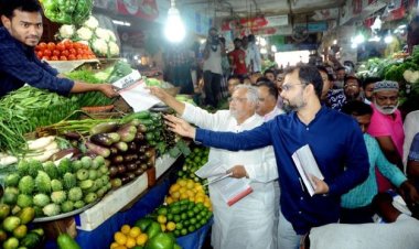 দ্রব্যমূল্য বৃদ্ধির প্রতিবাদে বিএনপির লিফলেট বিতরণ