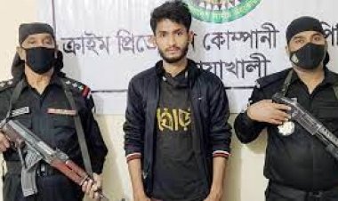 অন্তরঙ্গ মুহূর্তের ভিডিও ছড়ানোর হুমকি দিয়ে দু’বছর ধরে ধর্ষণ