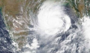  আগামী সপ্তাহে আঘাত হানতে পারে ঘূর্ণিঝড় আসানি