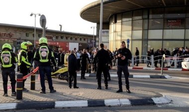  ইসরায়েলে শপিং সেন্টারে হামলা, হামলাকারীসহ নিহত ৫