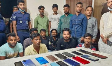 জাতীয় স্মৃতিসৌধে ১৩ মোবাইল চোর আটক