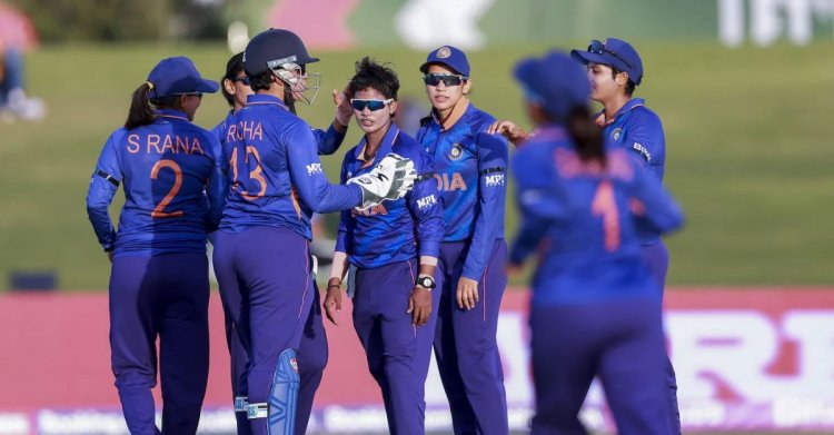 বিশ্বকাপে পাকিস্তানকে উড়িয়ে দিল ভারত