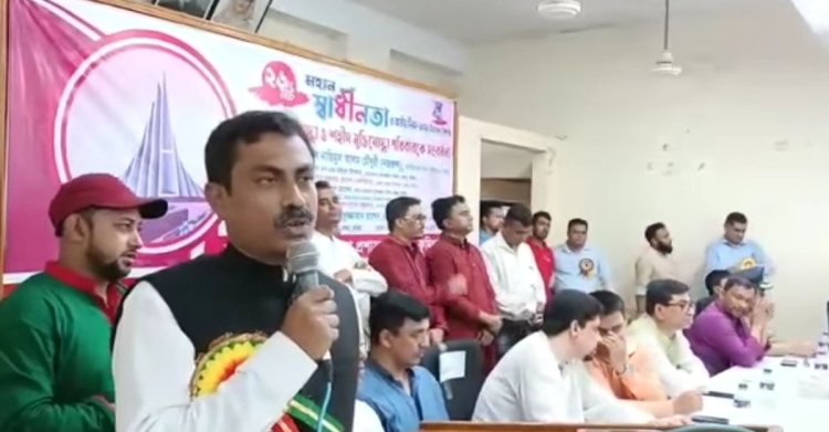মঞ্চে বসা এমপি নাছিমুলকে রাজাকারের ভাতিজা বললেন উপজেলা চেয়ারম্যান