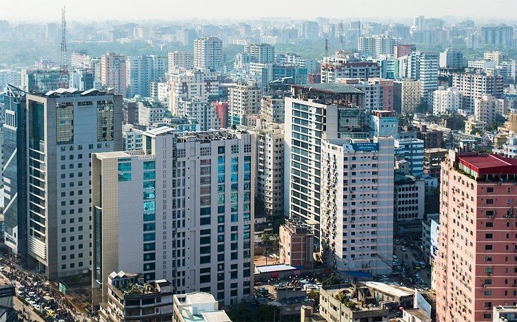 বাসাভাড়া বাড়াতে মরিয়া মালিকরা, দিশেহারা ভাড়াটিয়ারা