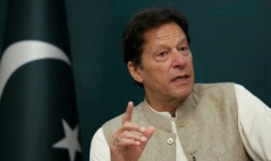  পাকিস্তানের আদালতই আজ ঠিক করবে ইমরান খানের ভাগ্য