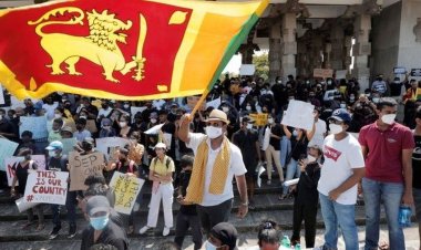  মন্ত্রীদের পর এবার এমপিরা পদত্যাগ করছেন শ্রীলঙ্কায়