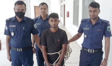 স্কুলছাত্রীর গোসলের ভিডিও ছড়ানোর হুমকি, যুবক গ্রেফতার