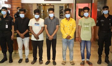 নারায়ণগঞ্জে ‘রিয়াজ বাহিনীর’ প্রধানসহ গ্রেপ্তার ৫