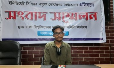 একমাস হলের বাইরে ঢাবির নির্যাতিত শিক্ষার্থী, উদ্যোগ নেই প্রশাসনের