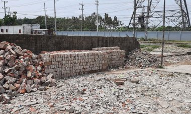 ব্রাহ্মণবাড়িয়ায় যুবলীগ নেতার প্রভাবে বৃদ্ধের জায়গা দখলের চেষ্টা