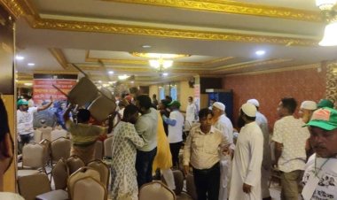 বিএনপির সম্মেলনে হামলা, আহত ১৫