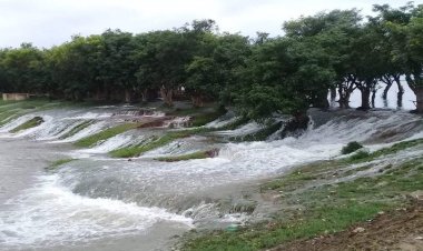 উজানের ঢলে সুনামগঞ্জে ভয়াবহ পরিস্থিতির আশঙ্কা