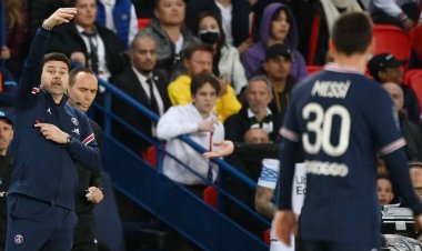  সমর্থকদের কাছ থেকে যথেষ্ট সমর্থন না পাওয়ার হতাশা মেসিদের কোচের