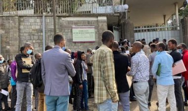  ইউক্রেন যুদ্ধে যোগ দিতে রুশ দূতাবাসে ইথিওপিয়ানদের ভিড়