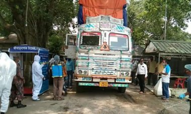 হিলি স্থলবন্দর দিয়ে ৬ দিন আমদানি-রপ্তানি বন্ধ