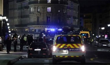  ম্যাক্রোঁর জয়ের পর ফ্রান্সে পুলিশের গুলিতে নিহত ২