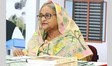 দুঃখী মানুষের মুখে হাসি ফোটানো রাজনীতিকের জীবনে বড় পাওয়া’