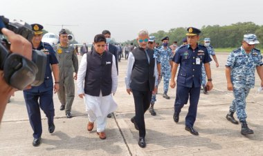 ঢাকায় পৌঁছেছেন ভারতের পররাষ্ট্রমন্ত্রী