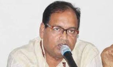  খালেদাকে মুক্ত করতে ব্যর্থ হলে গণতন্ত্র মুক্ত হবে না: দুদু