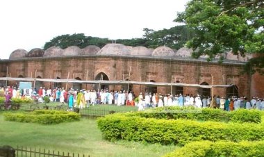 ৬০ গম্বুজ মসজিদে ঈদের প্রধান জামাত সকাল ৭.৩০