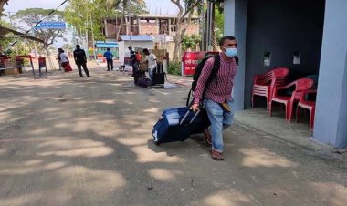 আখাউড়া স্থলবন্দর দিয়ে একদিনে যাত্রী আসা-যাওয়ায় রেকর্ড