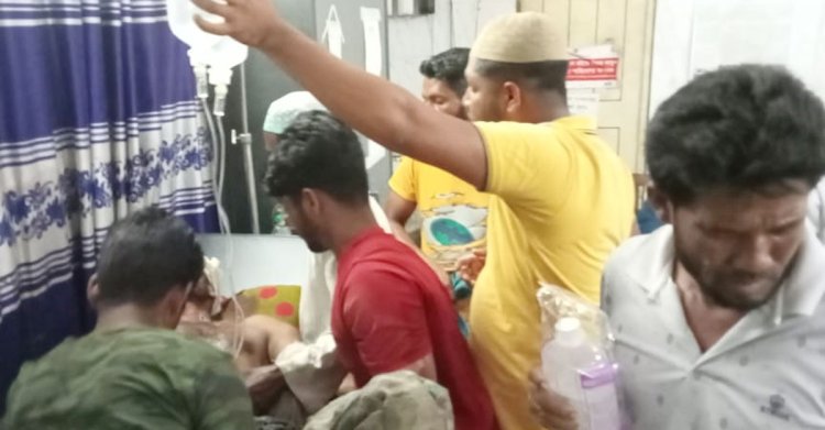 চিংড়ি ঘের দখল নিয়ে আ.লীগের দুই গ্রুপের সংঘর্ষ, নিহত ১
