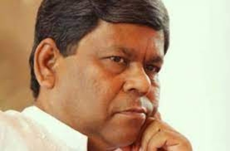পেশাজীবীদের ব্যানারে সমাবেশ করায় শওকত মাহমুদের কাছে ব্যাখ্যা চেয়েছে বিএনপি