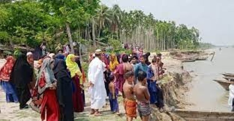 বরিশালে ট্রলারডুবিতে নিহত বেড়ে ৪