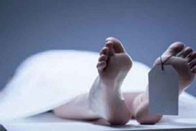 ফ্যানের সঙ্গে ঝুলছিল প্রবাসী যুবতীর মরদেহ