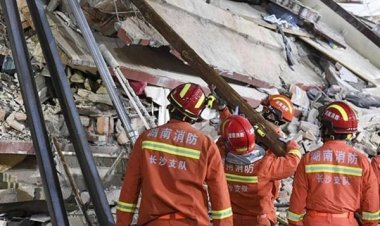  চীনে ভবন ধসে আটকা পড়েছে ২৩ জন, নিখোঁজ ৩৯