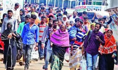 ঈদ শেষে ঢাকায় ফিরছে মানুষ:  ৬ দিনের ঈদের ছুটি শেষে অফিস খুললো আজ