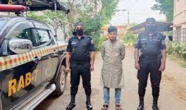 যুবকের পকেটে মিললো ২৪ লাখ টাকার ইয়াবা