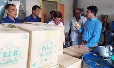 গোডাউনে মিললো ১৮ হাজার লিটার ভোজ্যতেল