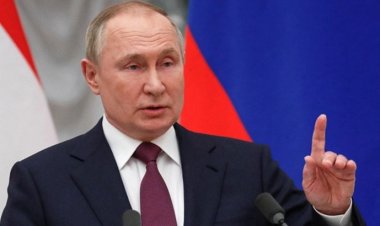  দীর্ঘমেয়াদী যুদ্ধের জন্য প্রস্তুত হচ্ছেন পুতিন