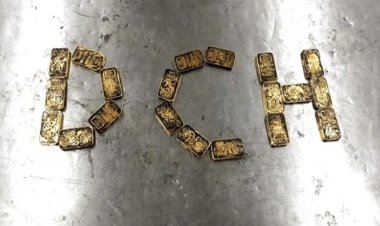 চার্জার ফ্যানের ভেতর মিললো দেড় কোটি টাকার স্বর্ণ