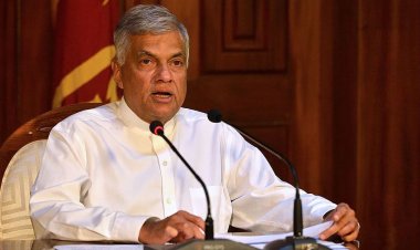 সরকার গঠনে বেকায়দায় লঙ্কান নতুন প্রধানমন্ত্রী, বিক্ষোভ অব্যাহত