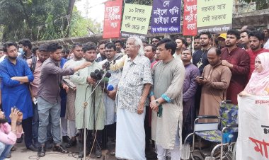 আমাদের ঈশান কোণে মেঘ জমেছে, আপনারা রক্ষা পাবেন না: ডা. জাফরুল্লাহ