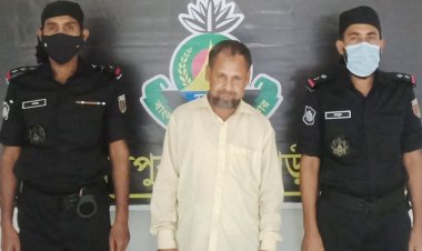 রাজধানীতে ইয়াবাসহ মাদক কারবারি গ্রেপ্তার