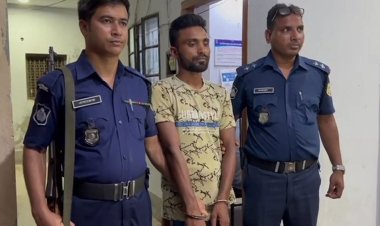 পটুয়াখালীতে কিশোরকে গাছে বেঁধে নির্যাতন, গ্রেপ্তার ৩