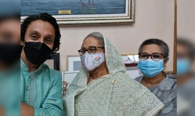 ‘ইয়াং বাংলা’র নতুন সদস্য শেখ হাসিনা