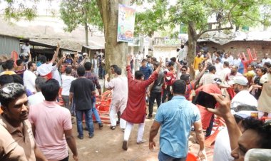 বিএনপির বিক্ষোভ সমাবেশ থেকে মাইক কেড়ে নিল পুলিশ