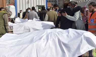  পাকিস্তানে আত্মঘাতী বোমা হামলা, শিশু-সেনাসহ নিহত ৬