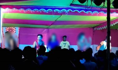 কুষ্টিয়ায় মেলায় জুয়া-লটারির পর শুরু হয়েছে অশ্লীল নৃত্য